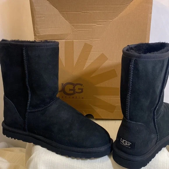 UGG- Brand New- Australia Classic Short. Color: Black 5825 BOOTS- Womens 9 - Picture 13 of 17